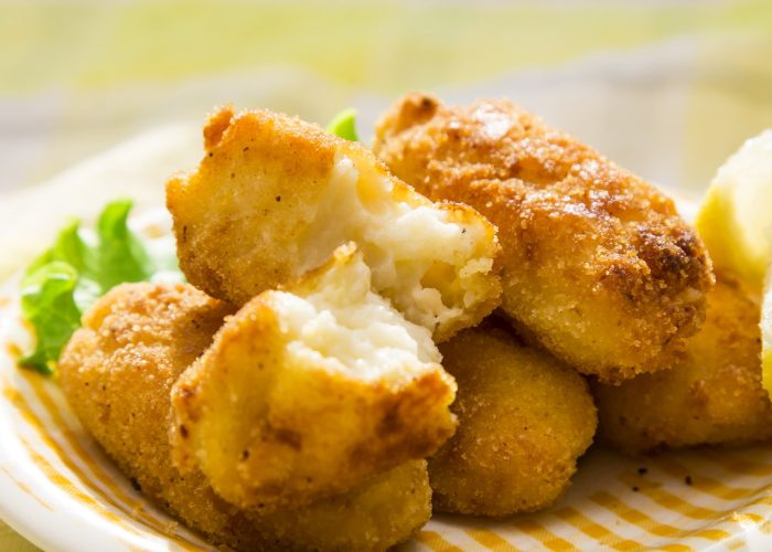 Plate of croquettes with lemon